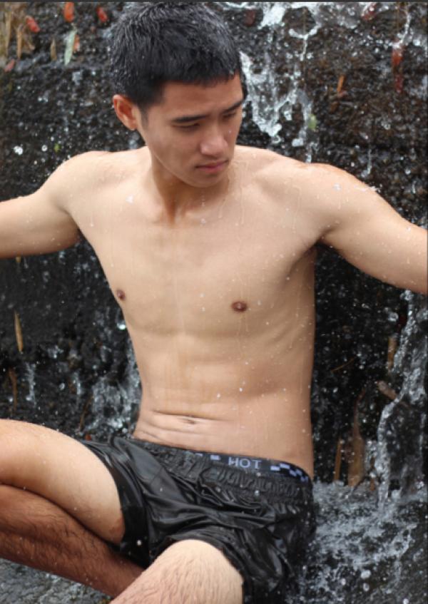 Alexis-Men-2
